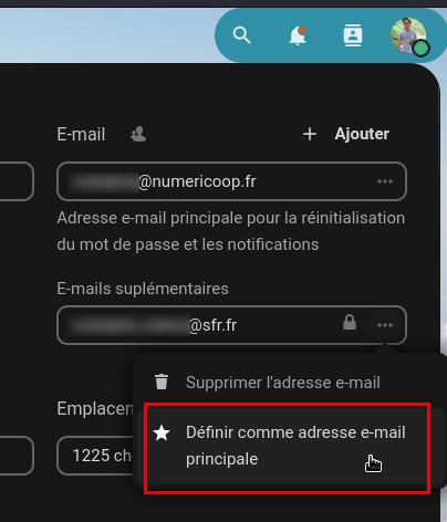 capture d'écran de la partie informations personnelles du profil utilisateur de Nextcloud, où l'on voit voit le bouton "Définir comme adresse E-mail principale"