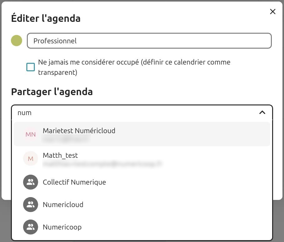 Capture d'écran de la fenêtre qui s'ouvre pour rechercher d'autres personnes avec qui partager l'agenda. Trois premières lettres sont tapées, et on voit les propositions qui sont faites en fonction de ces lettres.