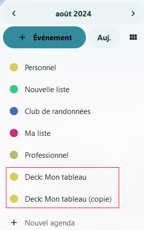 Capture d'écran de la partie gauche de la page des agenda. On voit en-dessous les uns des autres : Le mois et l'année, avec des flèches de chaque côté, Un bouton "+ Évènement." avec à côté "Auj", et une icônes de 6 petits carrés noirs. 5 titres d'agendas les uns en-dessous des autres. Puis 2 titres de decks. Puis "+ nouvel agenda".